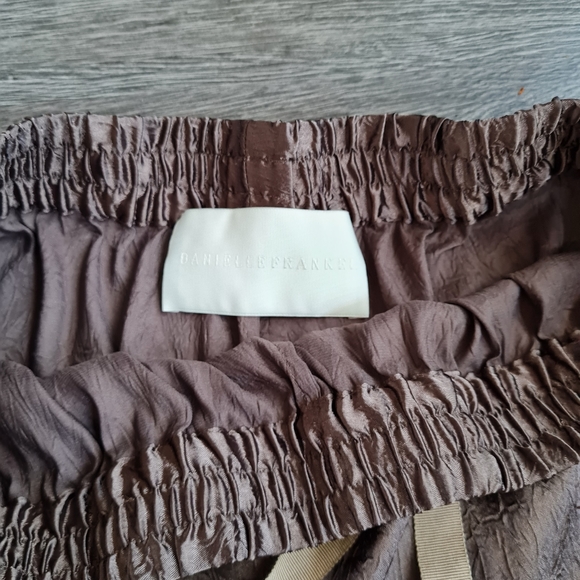 Danielle Frankel Lounge - SHORTS ONLY - Picture 5 of 5